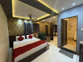 Hotel New Classic Inn Near Sea Beach,Full Air-conditioning With Restaurant